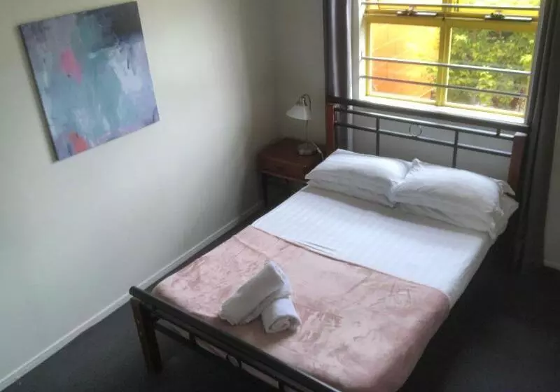 Hotel City Backpackers Hq - Brisbane