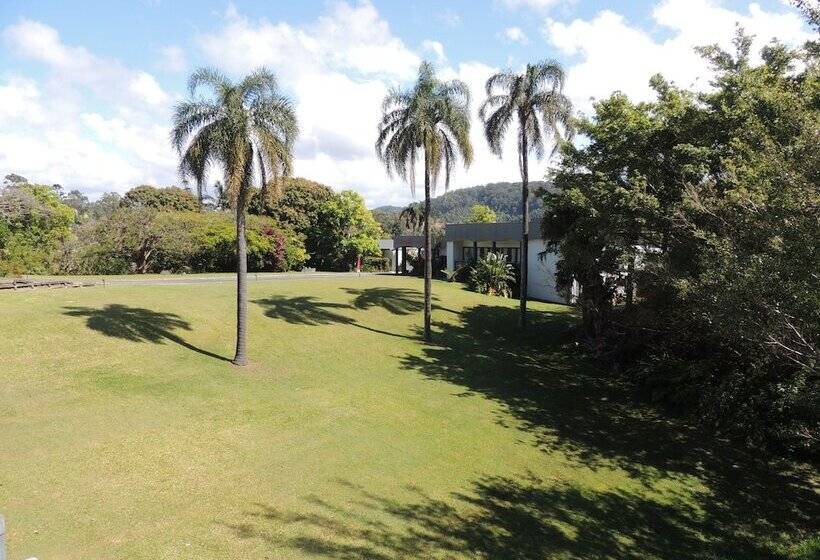 Отель Comfort Inn Premier