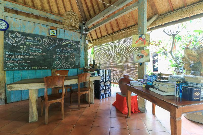 호텔 Diuma Residence Yoga Meditation Retreat And Healing Center