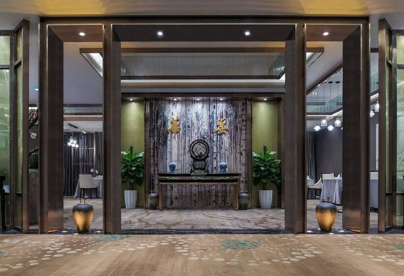 Отель Nantong Novlion