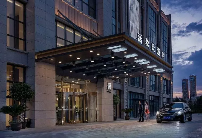 Hotelli Nantong Novlion