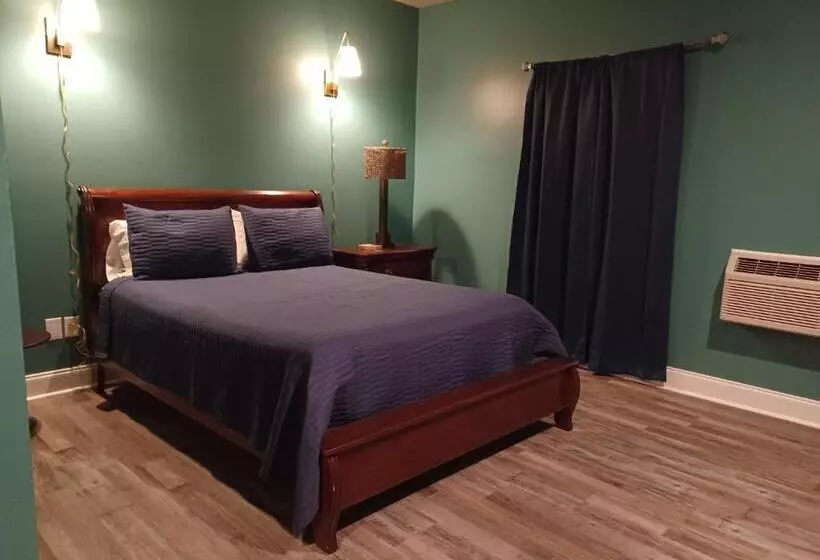 ホテル Natchez Manor Bed & Breakfast