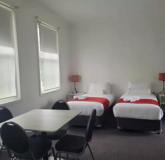 Hotelli Seaton Arms Motor Inn