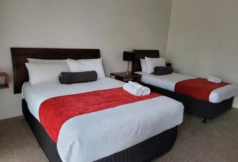 Hotelli Seaton Arms Motor Inn