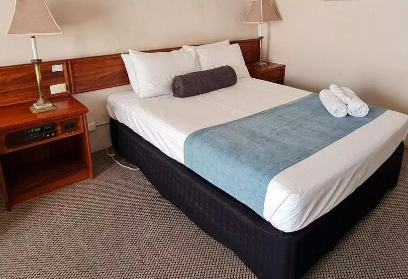 Hotelli Seaton Arms Motor Inn