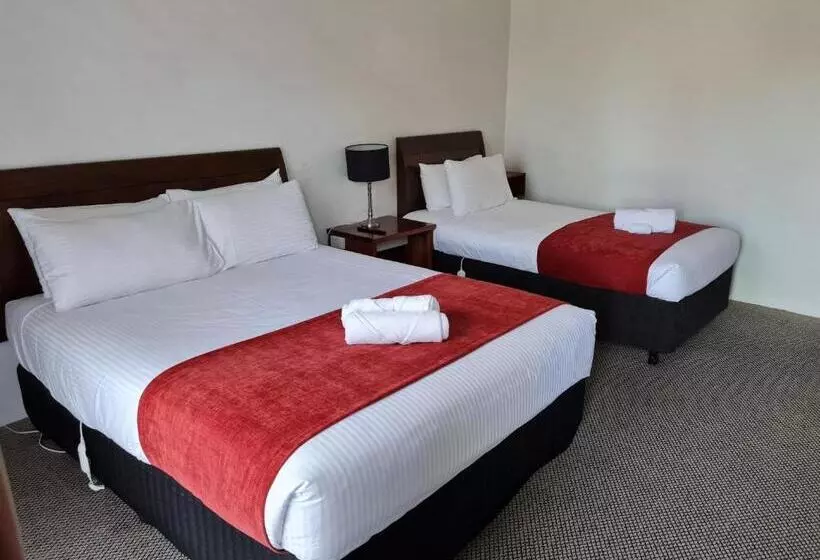Hotelli Seaton Arms Motor Inn