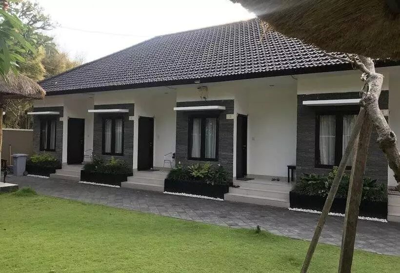 هتل The Celuk Homestay