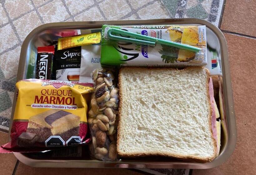 هتل Tierra Del Sur