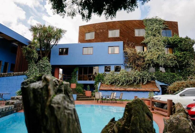 هتل Tierra Del Sur