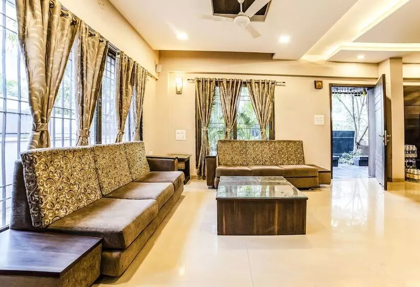 Hotelli Treebo Sumati Baner