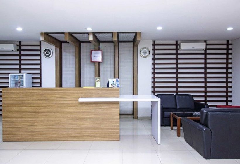 Pensió Reddoorz @ Cibogo Bawah