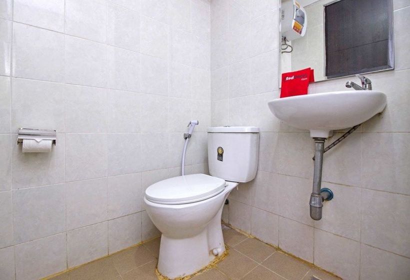 Pensió Reddoorz @ Cibogo Bawah