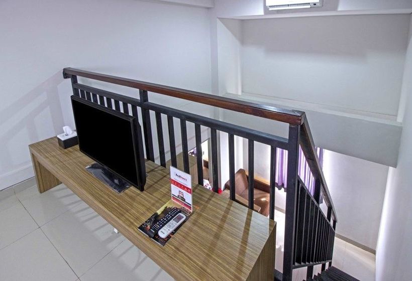 Pensió Reddoorz @ Cibogo Bawah