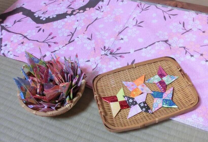 פנסיון Takayama Ninja House