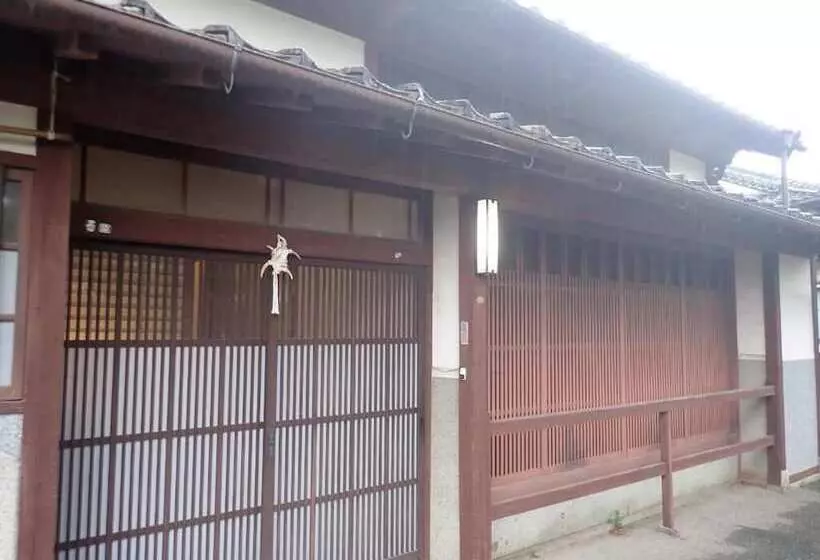Guest House Hagi Akatsukiya   Hostel
