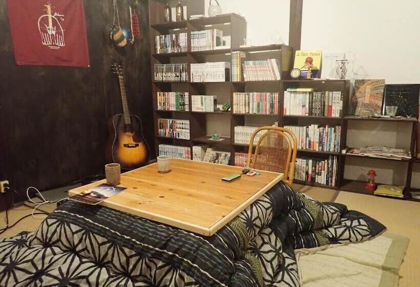 Guest House Hagi Akatsukiya Hostel