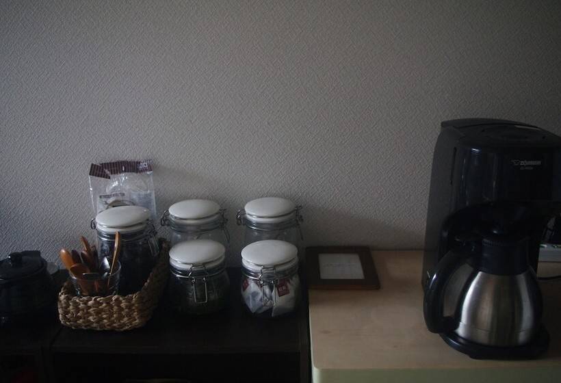 Guest House Hagi Akatsukiya Hostel