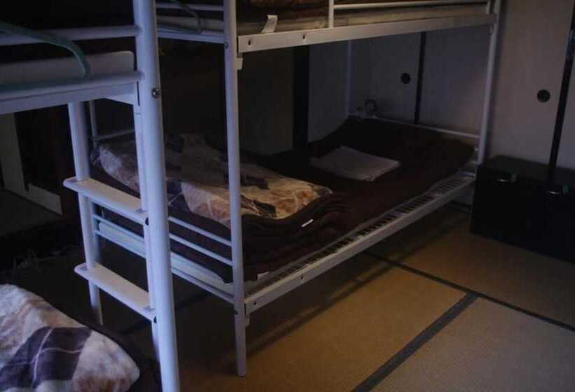 Guest House Hagi Akatsukiya Hostel