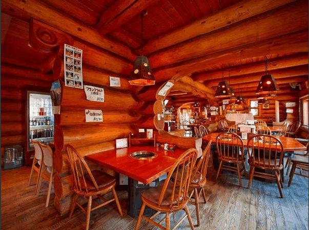 Cottage Inn Logcabin