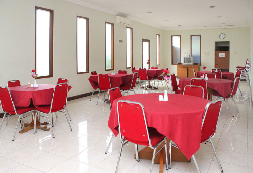 Hotel Airy Tugurejo Walisongo 3 Semarang