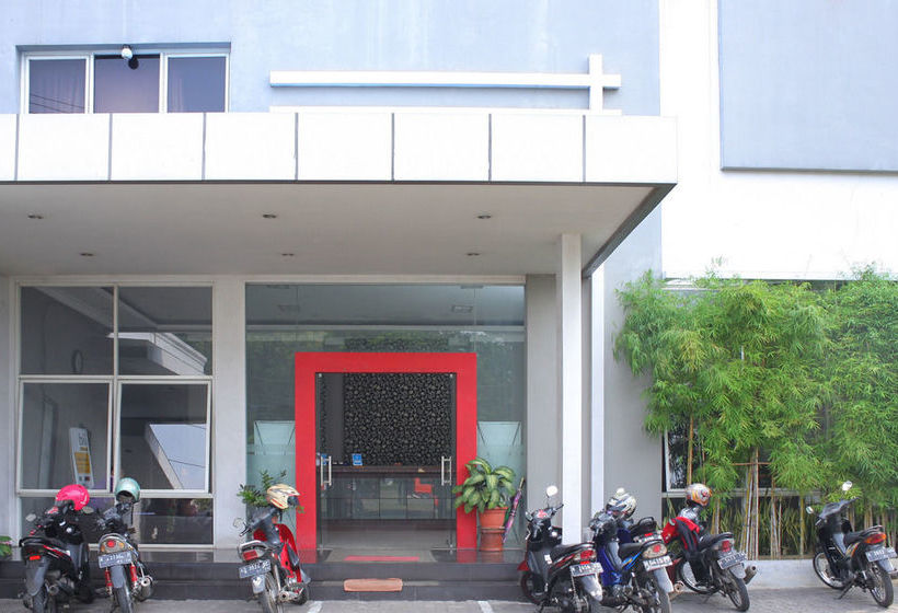Hotel Airy Tugurejo Walisongo 3 Semarang