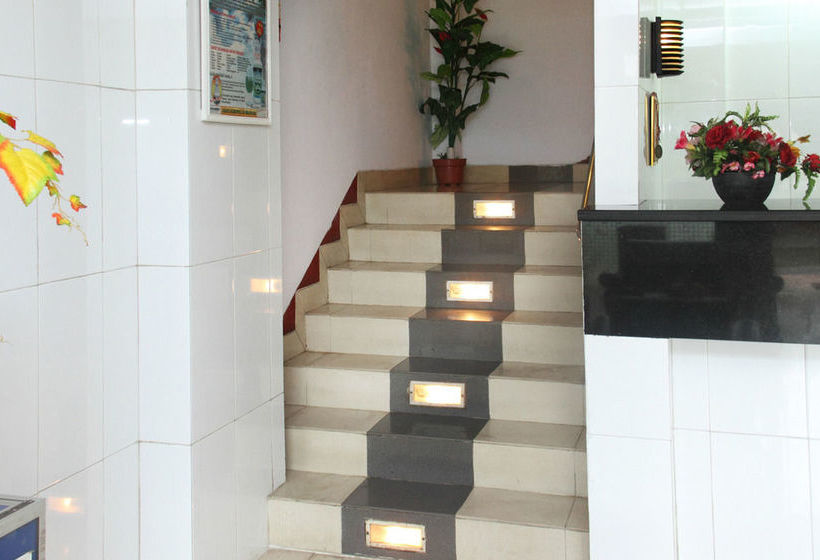 Hotel Airy Eco Ujung Pandang Latimojong Square Nico Makassar