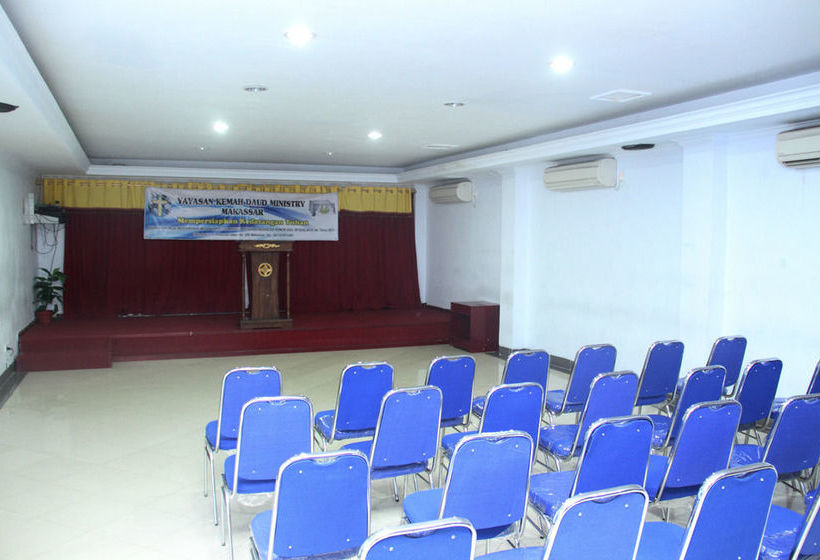 Hotel Airy Eco Ujung Pandang Latimojong Square Nico Makassar