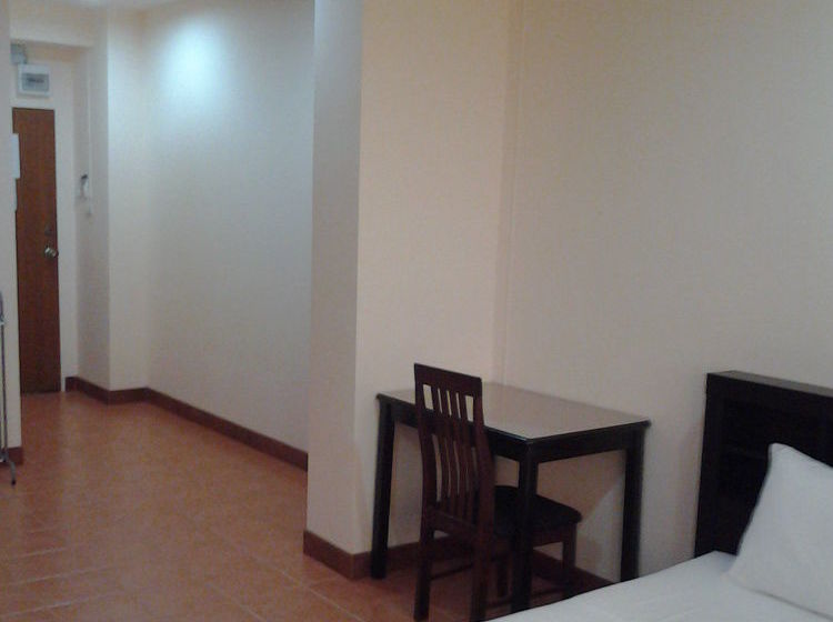 Отель Casanova Inn