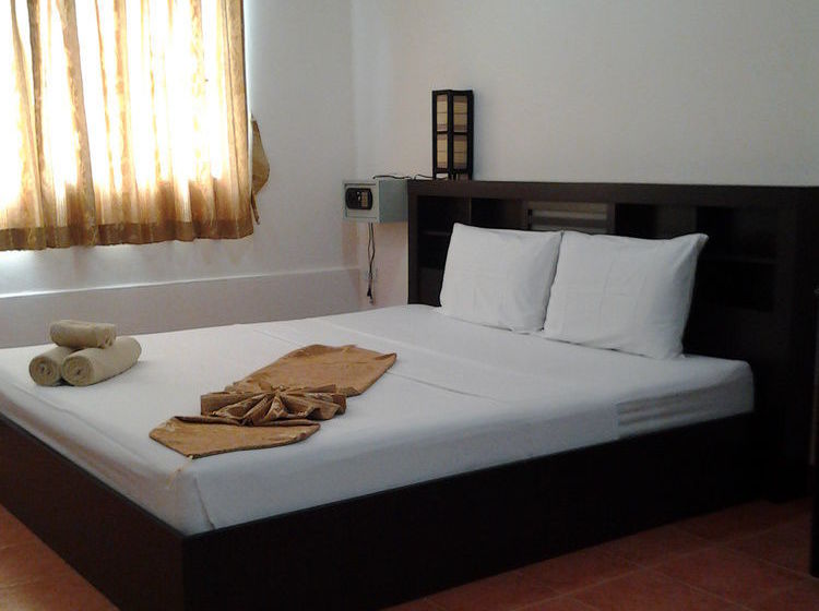 Отель Casanova Inn