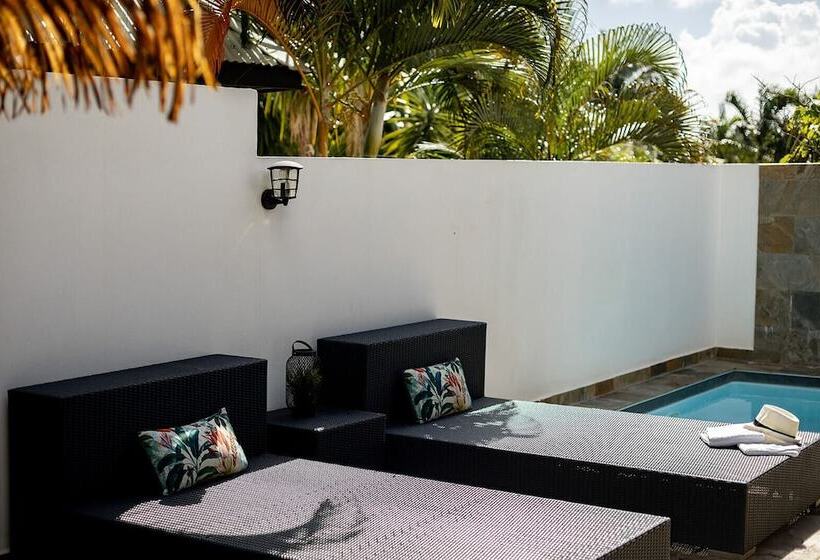 هتل Domaine De La Palmeraie