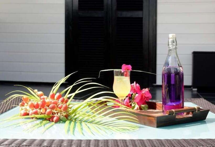 هتل Domaine De La Palmeraie