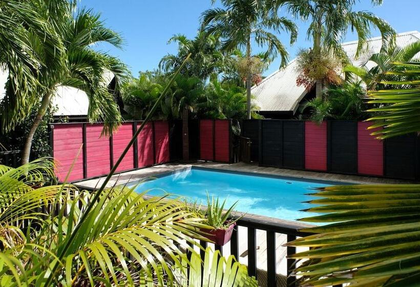 هتل Domaine De La Palmeraie