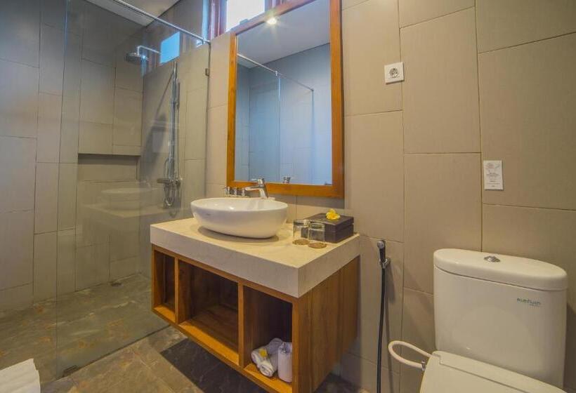 בית מלון כפרי Grand Kesambi Resort And Villas