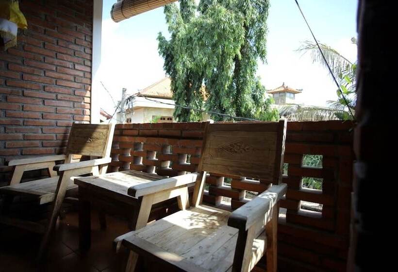 בית מלון כפרי Reddoorz Near Raya Semer