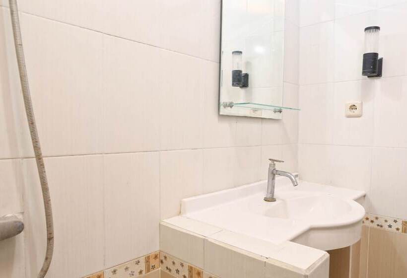 酒店 Reddoorz @ Pratama Nusa Dua