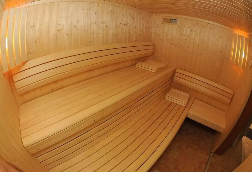 Hotelli Résidence La Marina