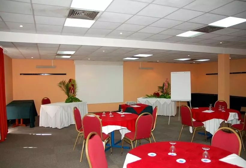 Hotelli Résidence La Marina