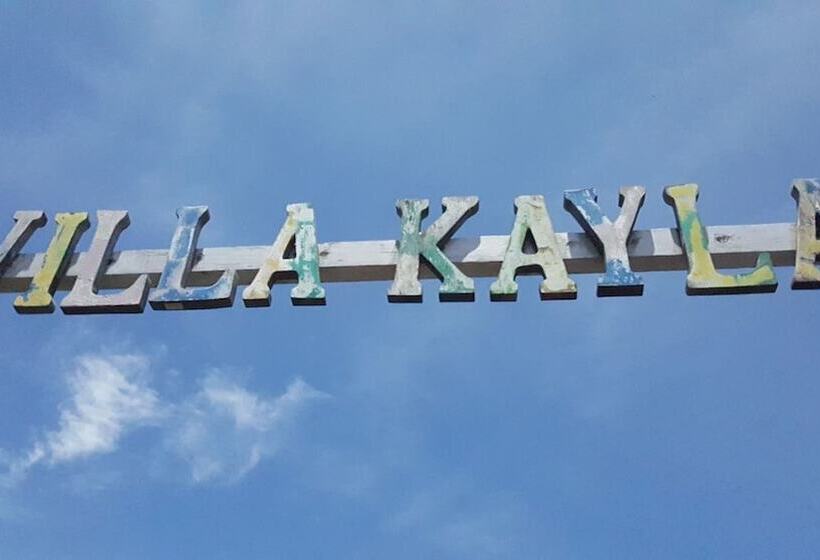 ホテル Villa Kayla