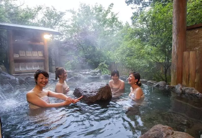 Majatalo Kurokawa Mori No Cottage