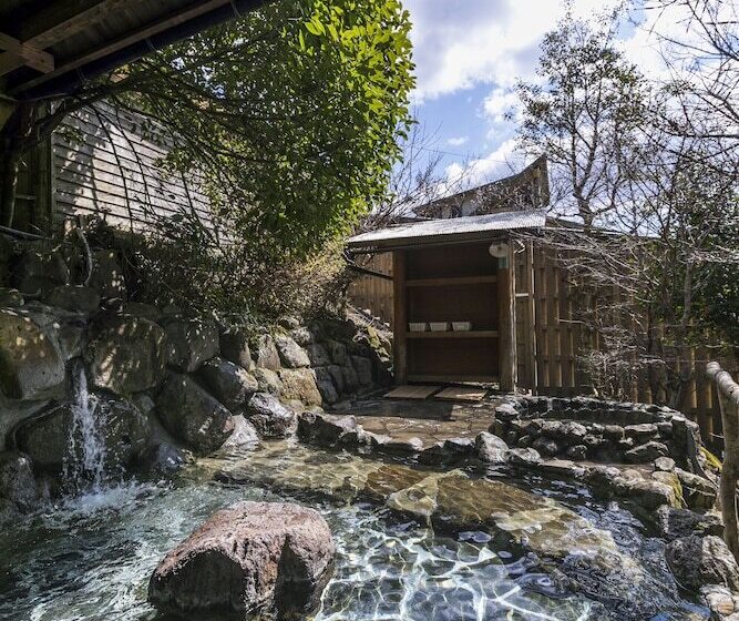 پانسیون Kurokawa Mori No Cottage