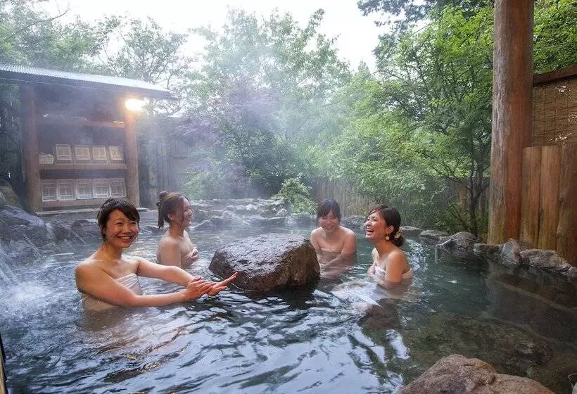 Majatalo Kurokawa Mori No Cottage