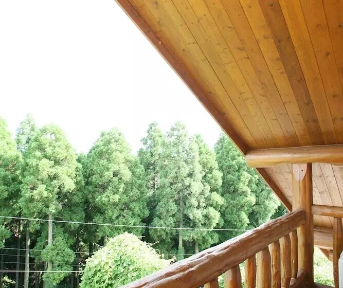 Majatalo Kurokawa Mori No Cottage