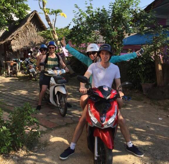 بنسيون Thai Guesthouse