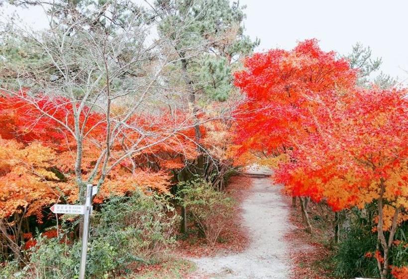 Pension Yujeong Hanok Guesthouse