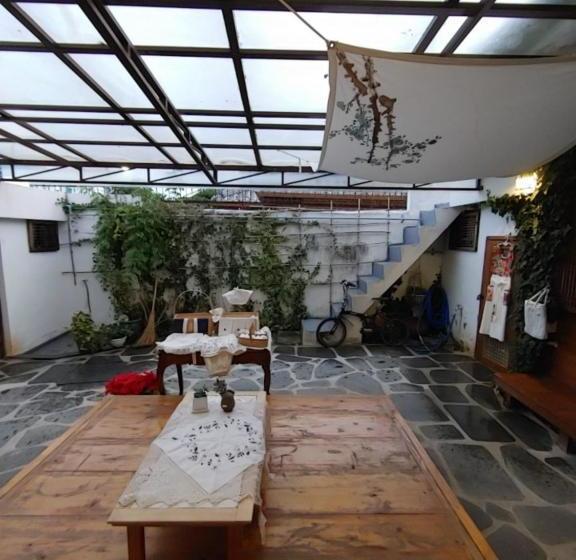 Pension Yujeong Hanok Guesthouse