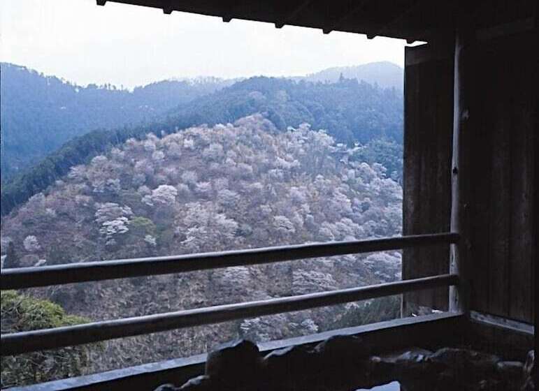 ריוקאן Yumoto Hounoya