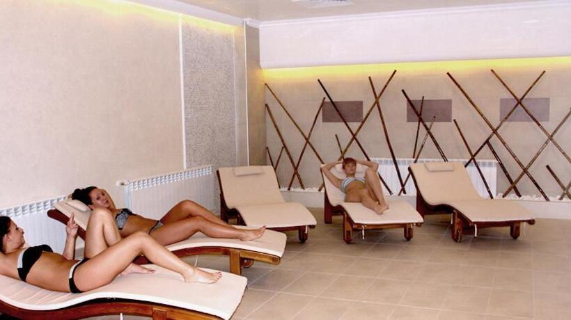 בית מלון כפרי Everest