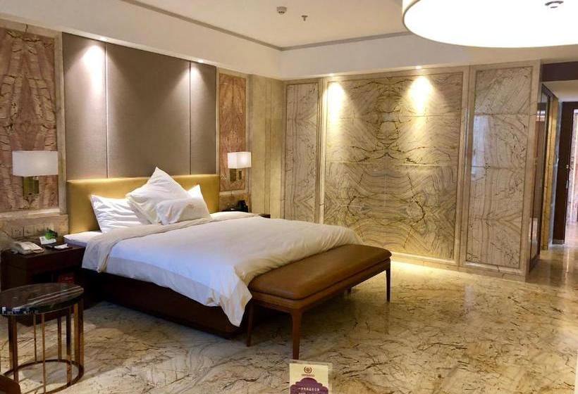 בית מלון כפרי Royal