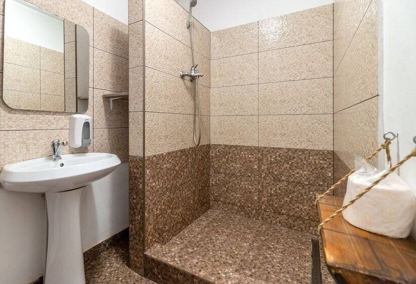 호텔 Resort 7 Crai