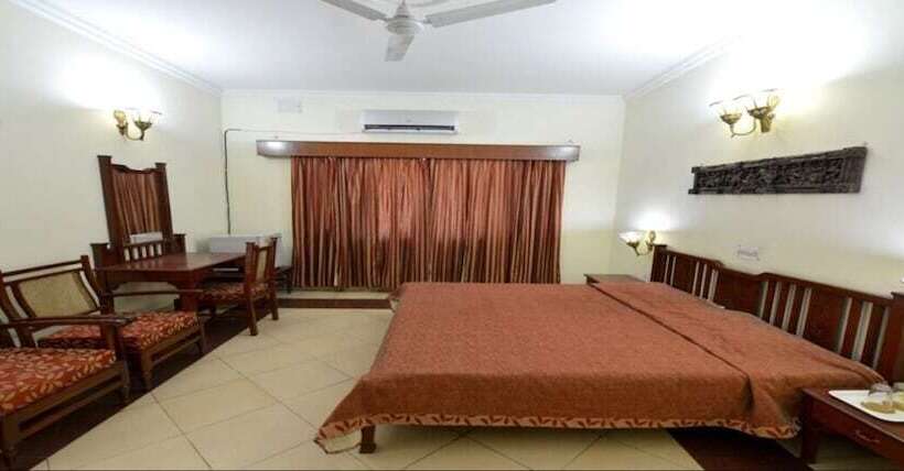 Отель Ethnic India Tourist Resort